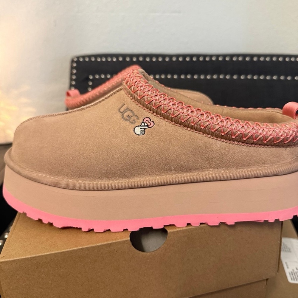Size 8W - Ugg Tazz Love ‘25 Arroyo Tropical Pink Slippers Limited Edition
